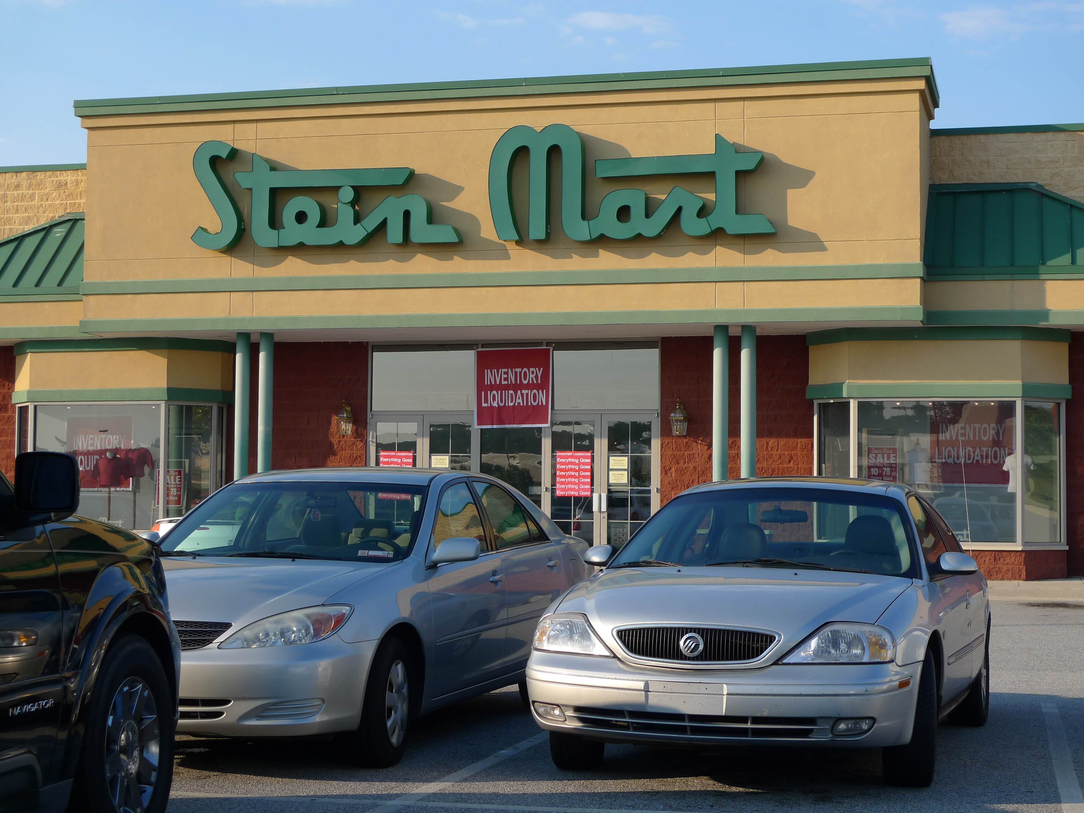 Stein Mart, 4840 Forest Drive: September 2020 at Columbia Closings