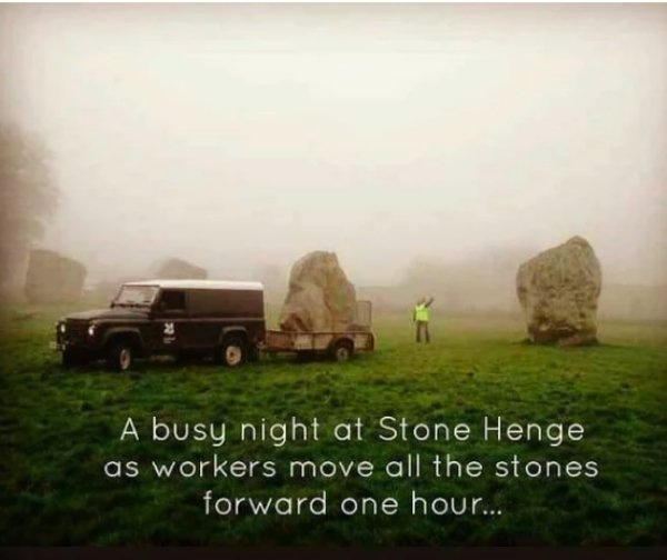 stonehenge_dst_tn.jpg