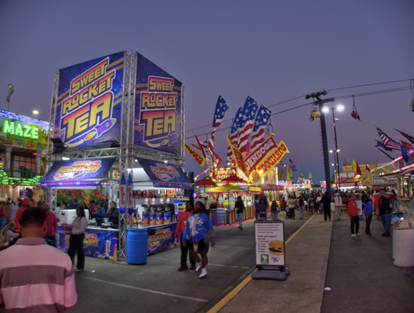 Set593from_p2140179_tn.jpg